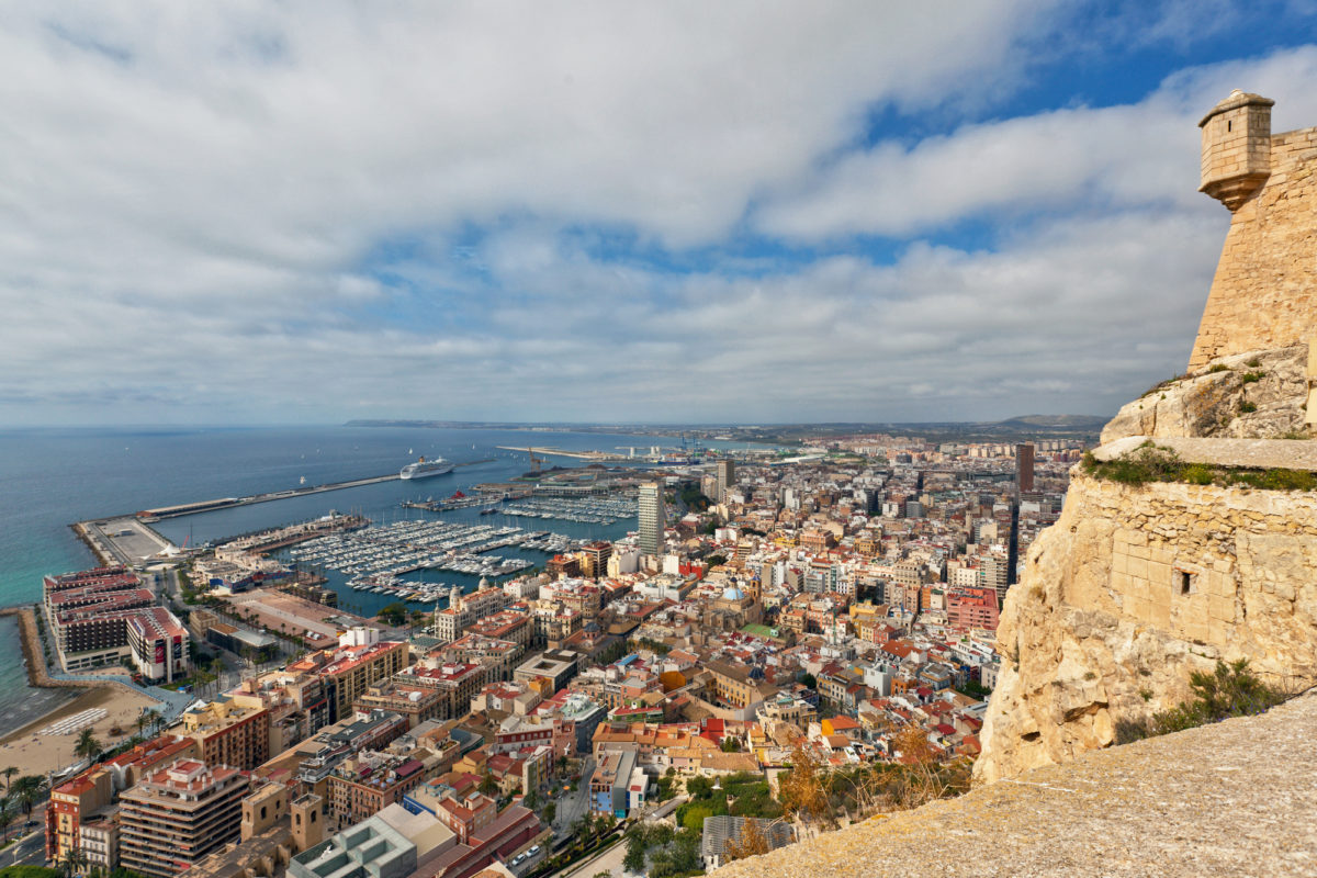 Apply for the T4EU Week in Alicante